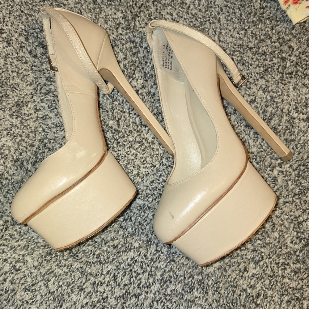 Zigi Soho Nude Plaform High Heels